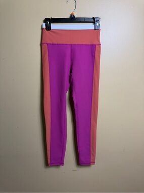 NWT Wilo the Label pink color block leggings. S